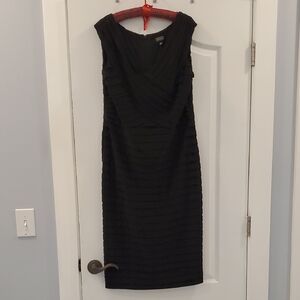 Adrianna Papell Black Midi Dress